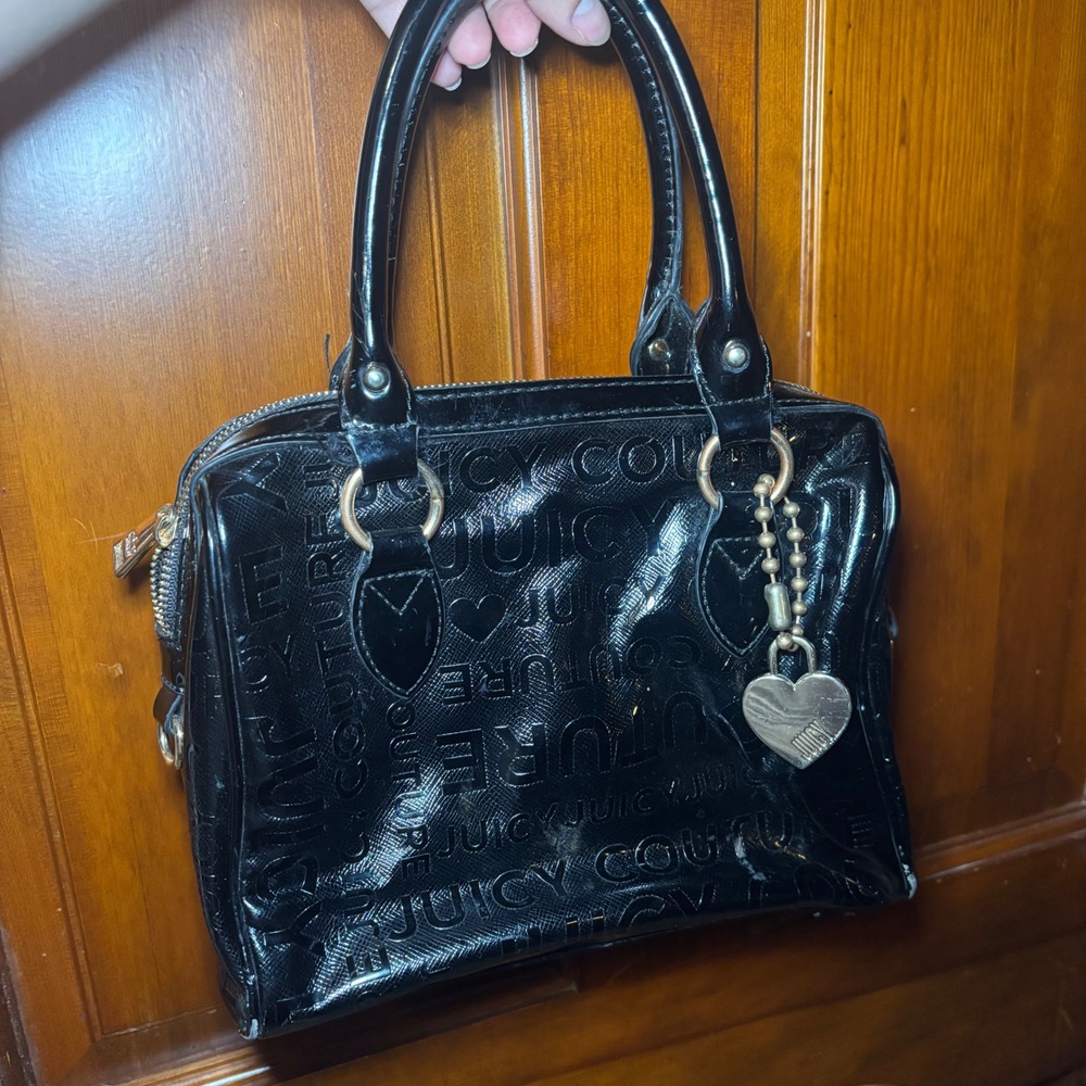 Juicy Couture Black Patent Embossed Logo Satchel Heart Charm Y2K Handbag